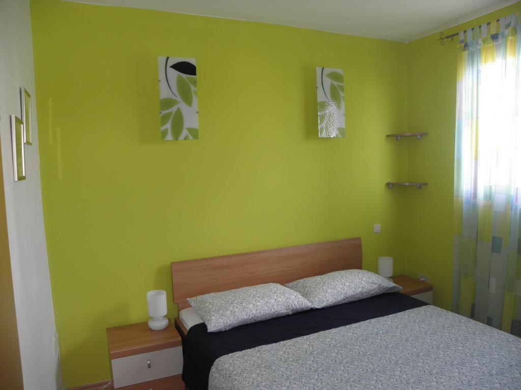 Apartment Ivana Ровин Стая снимка
