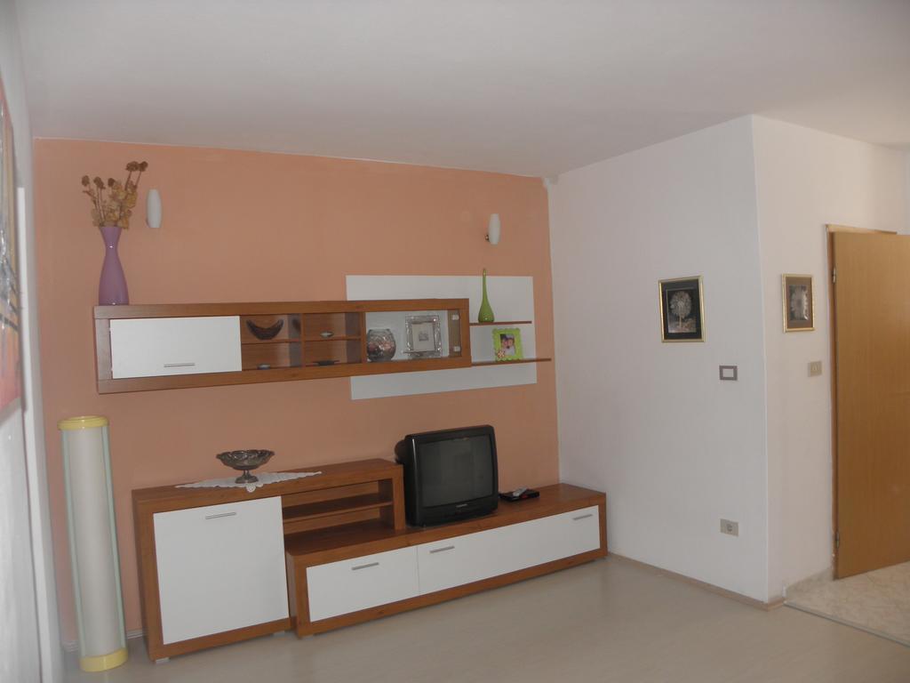 Apartment Ivana Ровин Стая снимка